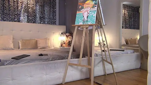 Snapshot of LadyValeriaXO chatting on February 24, 2026, 11:55 am LadyValeriaXO online show from February 24, 2026, 11:55 am