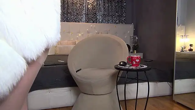 Snapshot of LadyValeriaXO chatting on January 8, 2026, 12:22 pm LadyValeriaXO online show from January 8, 2026, 12:22 pm