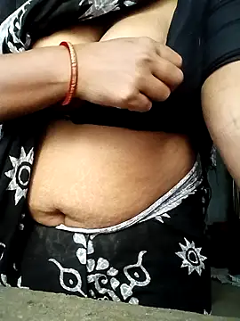 Snapshot of suparnadas141414 chatting on December 2, 2025, 6:48 am suparnadas141414 online show from December 2, 2025, 6:48 am