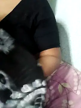 Snapshot of suparnadas141414 chatting on November 22, 2025, 3:44 pm suparnadas141414 online show from November 22, 2025, 3:44 pm