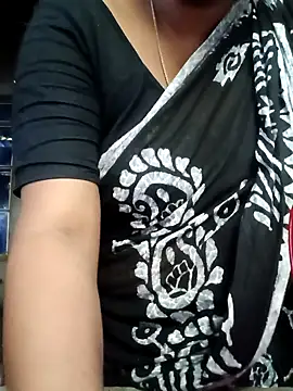 Snapshot of suparnadas141414 chatting on November 14, 2025, 2:04 am suparnadas141414 online show from November 14, 2025, 2:04 am