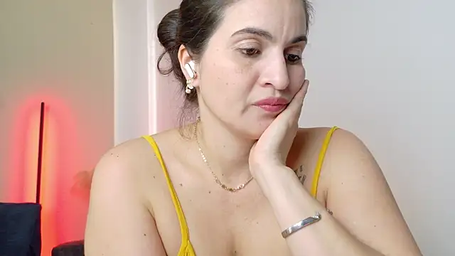 lizdevine online show from January 31, 2026, 7:12 pm