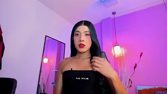 Snapshot of KristallSwan chatting on September 27, 2025, 3:12 am KristallSwan online show from September 27, 2025, 3:12 am