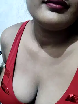 Snapshot of Cute_pinkii chatting on September 13, 2025, 7:58 pm Cute pinkii online show from September 13, 2025, 7:58 pm