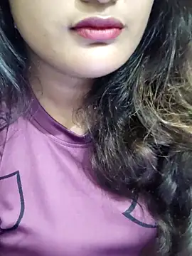 Snapshot of Cute_pinkii chatting on November 8, 2025, 7:50 pm Cute pinkii online show from November 8, 2025, 7:50 pm