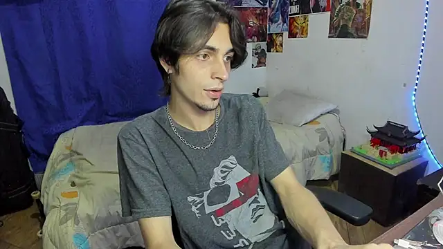 golden ryyan online show from April 11, 2026, 10:02 pm