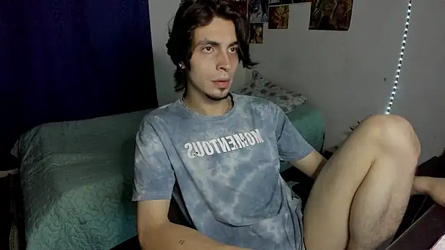 Snapshot of golden_ryyan chatting on May 7, 2026, 7:34 am golden ryyan online show from May 7, 2026, 7:34 am