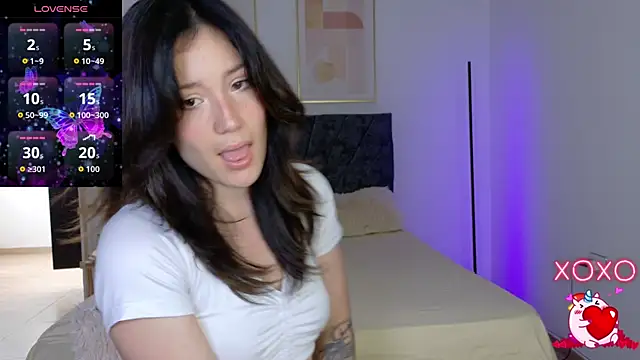 Snapshot of Eliih_01 chatting on September 28, 2025, 4:25 pm Eliih 01 online show from September 28, 2025, 4:25 pm