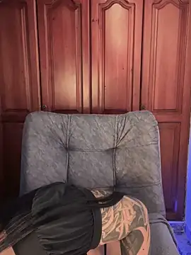 KaditaNavarro online show from March 18, 2026, 9:04 pm