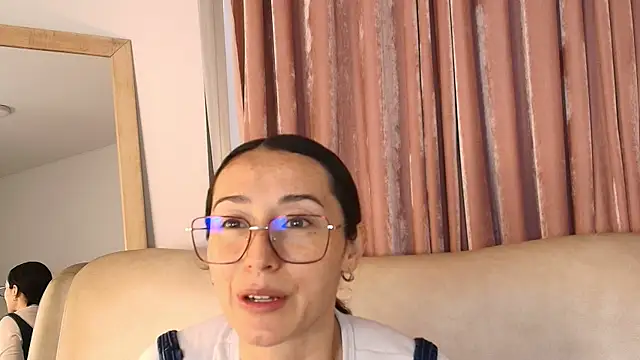 Snapshot of Ginevra_esposito chatting on March 30, 2026, 12:50 pm Ginevra esposito online show from March 30, 2026, 12:50 pm