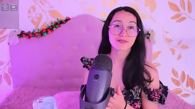 Snapshot of Ginevra_esposito chatting on January 7, 2026, 12:43 pm Ginevra esposito online show from January 7, 2026, 12:43 pm