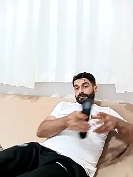 alex10alexx online show from October 2, 2025, 9:29 pm