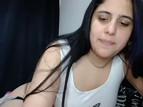 Snapshot of Electraweb_09 chatting on November 14, 2025, 9:40 pm Electraweb 09 online show from November 14, 2025, 9:40 pm