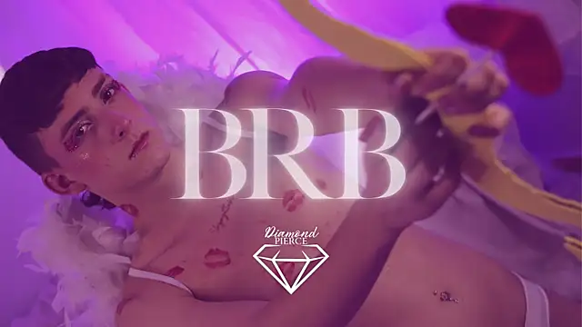 Snapshot of Diamond_Piarce chatting on October 11, 2025, 4:24 am Diamond Piarce online show from October 11, 2025, 4:24 am