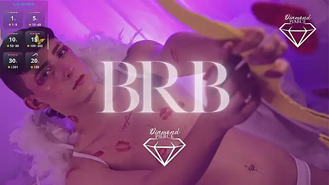 Snapshot of Diamond_Piarce chatting on October 18, 2025, 3:08 am Diamond Piarce online show from October 18, 2025, 3:08 am