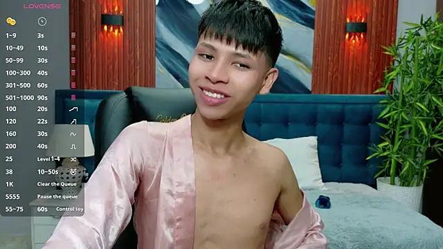 Snapshot of dilan_911 chatting on December 5, 2025, 6:39 pm dilan 911 online show from December 5, 2025, 6:39 pm