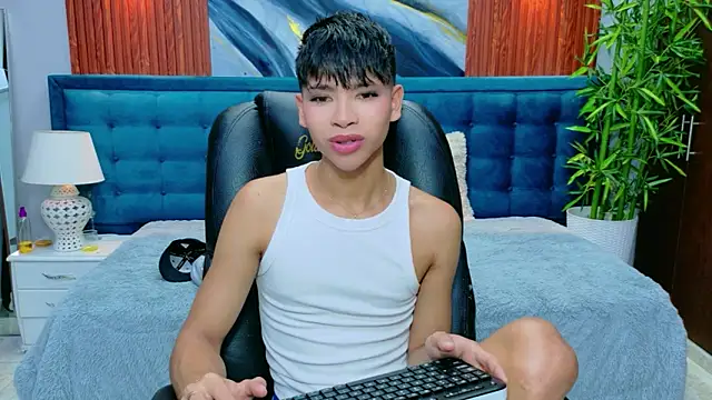 Snapshot of dilan_911 chatting on May 27, 2026, 6:48 pm dilan 911 online show from May 27, 2026, 6:48 pm