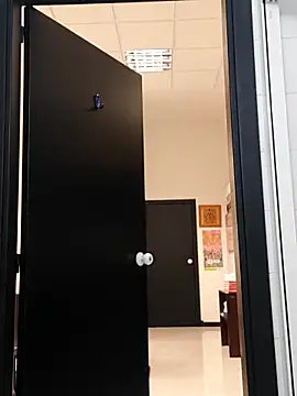 Snapshot of Emily_de_Carla chatting on February 4, 2026, 3:29 pm Emily de Carla online show from February 4, 2026, 3:29 pm