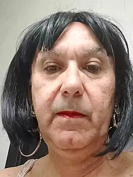 Snapshot of Emily_de_Carla chatting on July 3, 2026, 6:31 am Emily de Carla online show from July 3, 2026, 6:31 am
