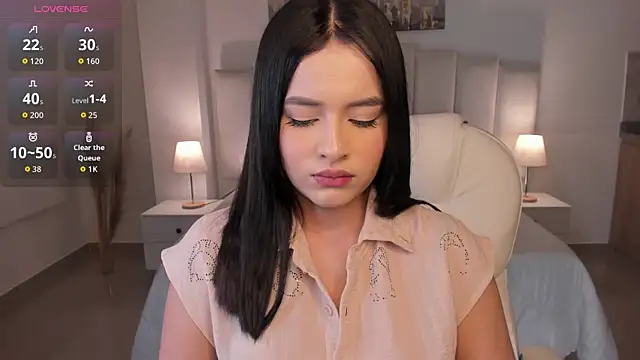 Snapshot of Viictoria_jones chatting on March 25, 2026, 12:44 am Viictoria jones online show from March 25, 2026, 12:44 am