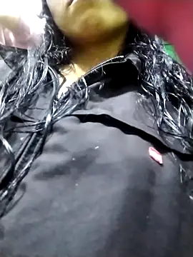 Raven Rouge  online show from February 16, 2026, 8:18 pm