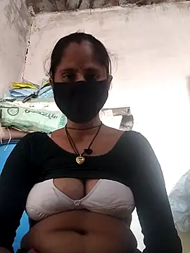 Hot-ilaiy online show from November 24, 2025, 8:58 am