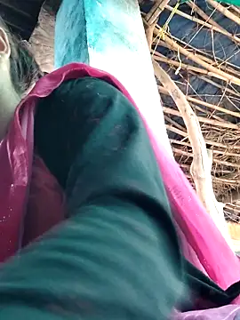 Hot-ilaiy online show from October 31, 2025, 9:06 am