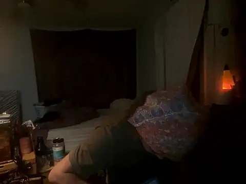 Snapshot of XanderOzzz chatting on September 10, 2025, 8:13 am XanderOzzz online show from September 10, 2025, 8:13 am