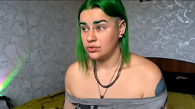 NeonNectar  online show from October 15, 2025, 9:39 am