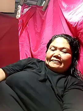 Snapshot of Mari_fvcks chatting on November 21, 2025, 6:01 am Mari fvcks online show from November 21, 2025, 6:01 am