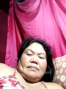 Snapshot of Mari_fvcks chatting on October 31, 2025, 6:48 pm Mari fvcks online show from October 31, 2025, 6:48 pm