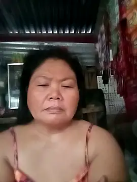 Snapshot of Mari_fvcks chatting on October 19, 2025, 9:50 pm Mari fvcks online show from October 19, 2025, 9:50 pm