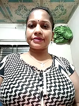 Snapshot of Payel_50 chatting on July 15, 2026, 4:47 pm Payel 50 online show from July 15, 2026, 4:47 pm