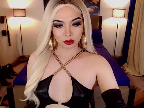 Snapshot of GiftedCockJam chatting on December 2, 2025, 2:01 am GiftedCockJam online show from December 2, 2025, 2:01 am