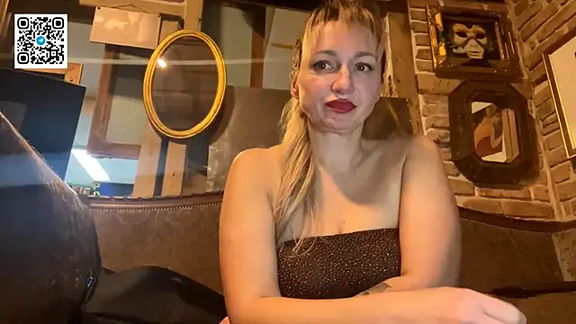 Lapussia online show from November 18, 2025, 8:12 pm