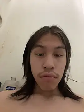 Snapshot of heytherepeoples717 chatting on November 5, 2025, 11:24 am heytherepeoples717 online show from November 5, 2025, 11:24 am