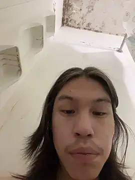 Snapshot of heytherepeoples717 chatting on November 13, 2025, 10:30 am heytherepeoples717 online show from November 13, 2025, 10:30 am