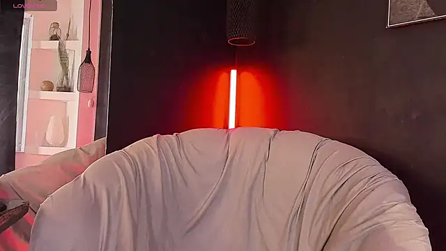 Snapshot of jett_savage chatting on December 5, 2025, 2:37 pm jett savage online show from December 5, 2025, 2:37 pm