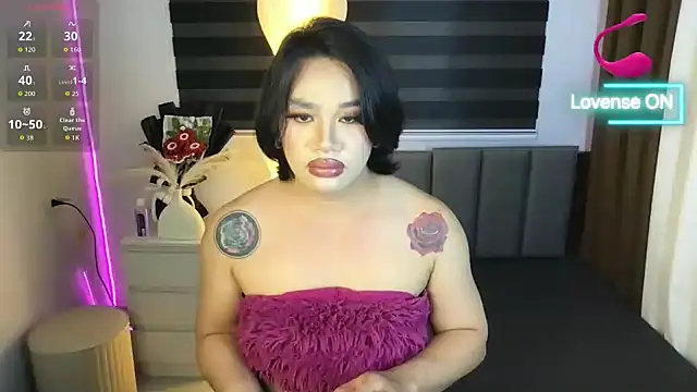 Snapshot of Malia_Nicole chatting on February 21, 2026, 1:13 pm Malia Nicole online show from February 21, 2026, 1:13 pm