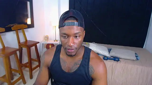 chrstian lewis1 online show from October 22, 2025, 12:04 pm