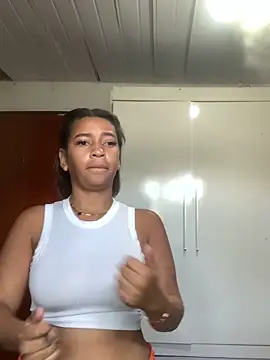 Snapshot of Crisschiavo chatting on September 9, 2025, 12:36 pm Crisschiavo online show from September 9, 2025, 12:36 pm