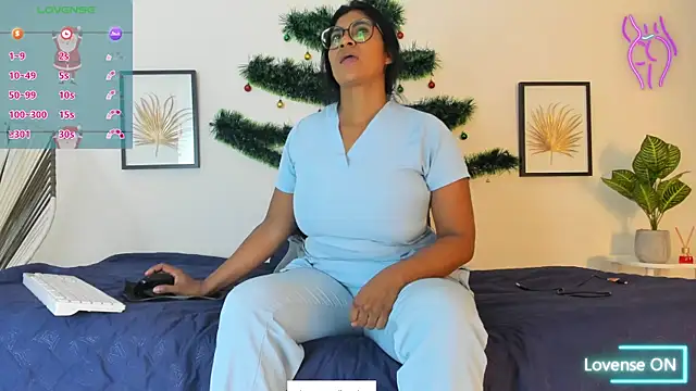 Snapshot of _Miaa_khalifa_ chatting on December 3, 2025, 12:37 pm Miaa khalifa online show from December 3, 2025, 12:37 pm