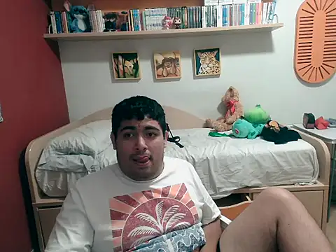 Snapshot of Martigato3 chatting on September 23, 2025, 1:45 am Martigato3 online show from September 23, 2025, 1:45 am