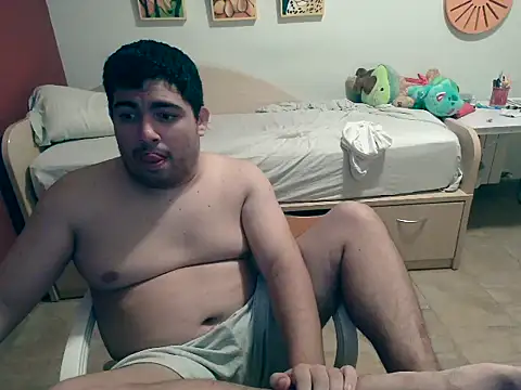 Snapshot of Martigato3 chatting on September 17, 2025, 11:07 pm Martigato3 online show from September 17, 2025, 11:07 pm