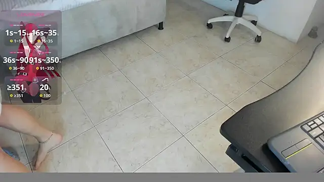 Snapshot of crystaldarliing chatting on January 12, 2026, 1:51 pm crystaldarliing online show from January 12, 2026, 1:51 pm