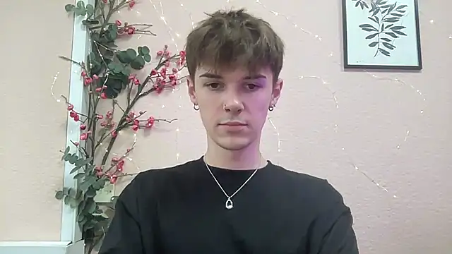 Snapshot of Milk_Guy chatting on October 22, 2025, 11:09 am Milk Guy online show from October 22, 2025, 11:09 am