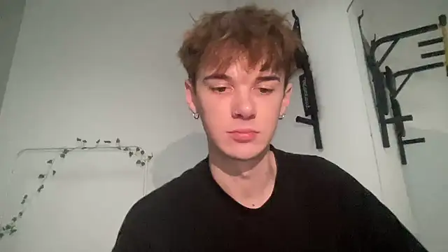 Snapshot of Milk_Guy chatting on December 1, 2025, 1:12 pm Milk Guy online show from December 1, 2025, 1:12 pm