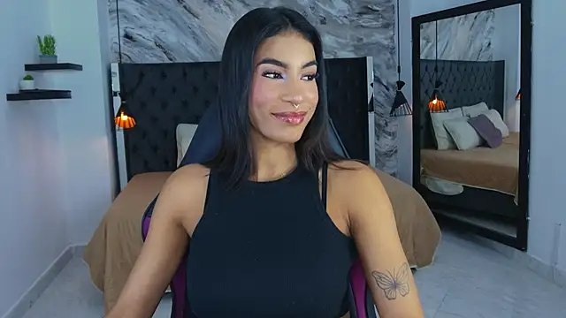 Snapshot of kitty_collins_ chatting on May 15, 2026, 12:03 pm kitty collins online show from May 15, 2026, 12:03 pm