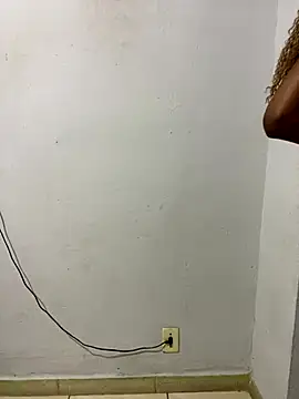 evabueno-69 online show from October 2, 2025, 2:37 am