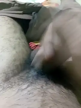 ceyloanboy online show from December 15, 2025, 4:18 am